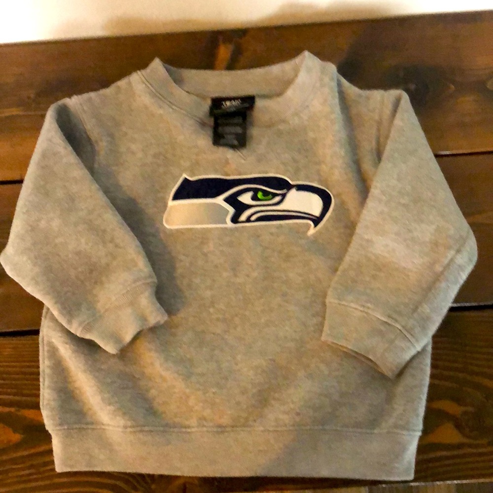 Seahawks sweat shirt